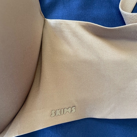 Skims “Sienna” balconette bra - Picture 3 of 6